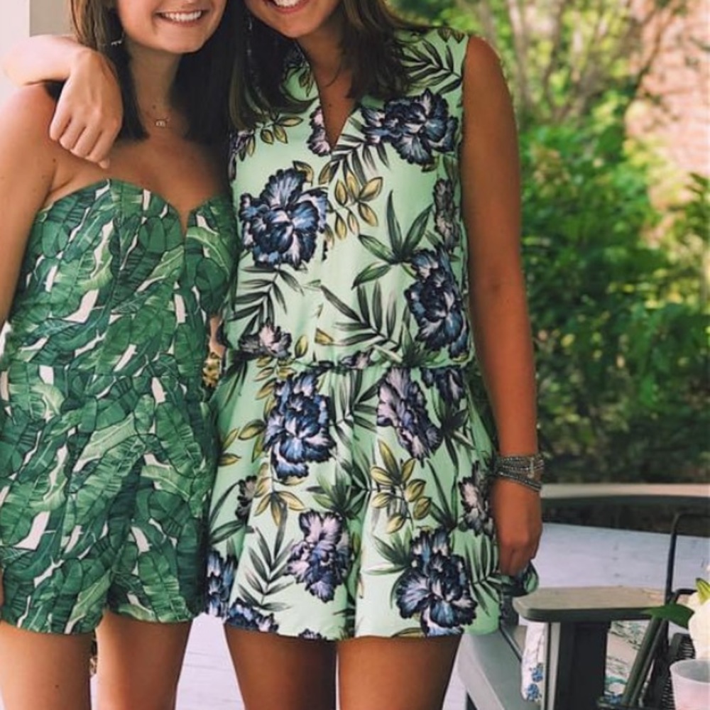 Alice + Olivia Green Floral Mini dress